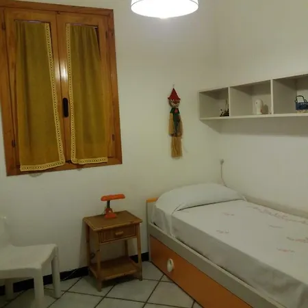 Casa Di Rita Al Bassamarea Holiday home *